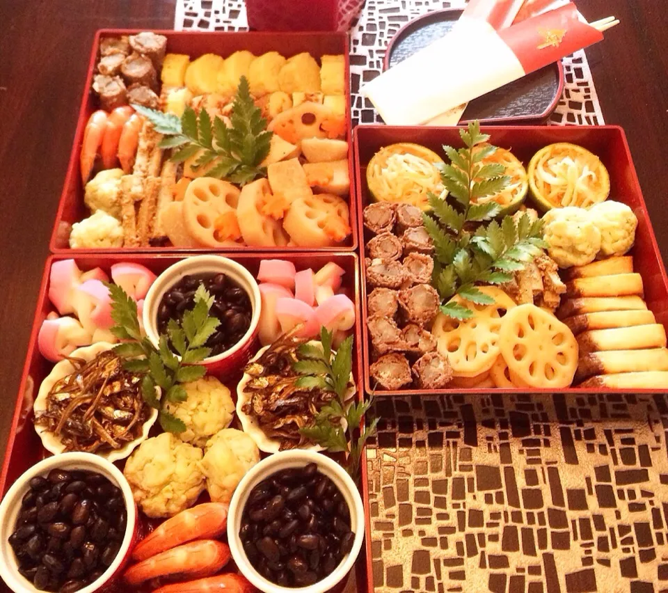 Snapdishの料理写真:New Year's Food ✴︎ おせち2016|miyaponさん