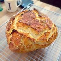 Rosemary Le Creuset Bread|nicola bさん