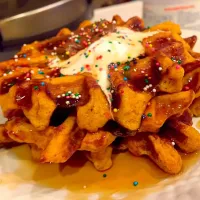 Sweet Potato Waffles with Marshmallow Fluff & Peanut Butter Chocolate & Low Calorie Syrup|Laura Lingさん