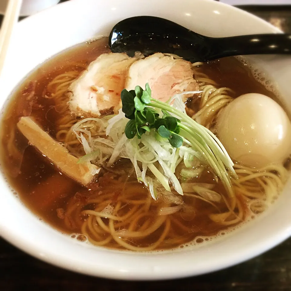 新年最初のラーメン🍜😋「江古田グラビティさんの限定醤油ラーメン」|アライさんさん