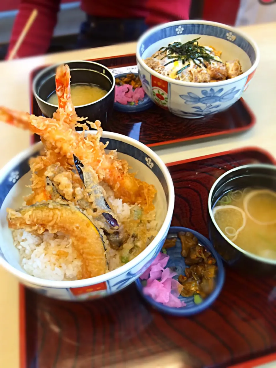 浅草雷おこし本店のかみなり食堂の天丼😋|ジヌ美さん