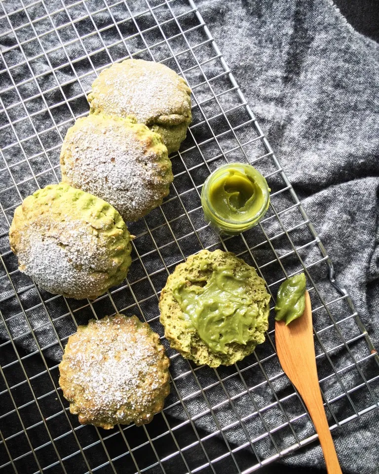 抹茶スコーン, 抹茶ミルクジャム
Homemade Matcha scones with Matcha Milk Jam|coxiella24さん