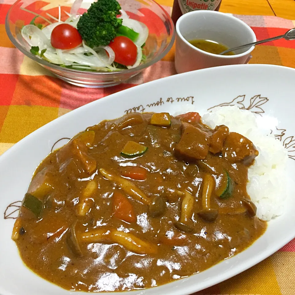 キノコとズッキーニのココナッツチキンカレー|カウンター嬢さん