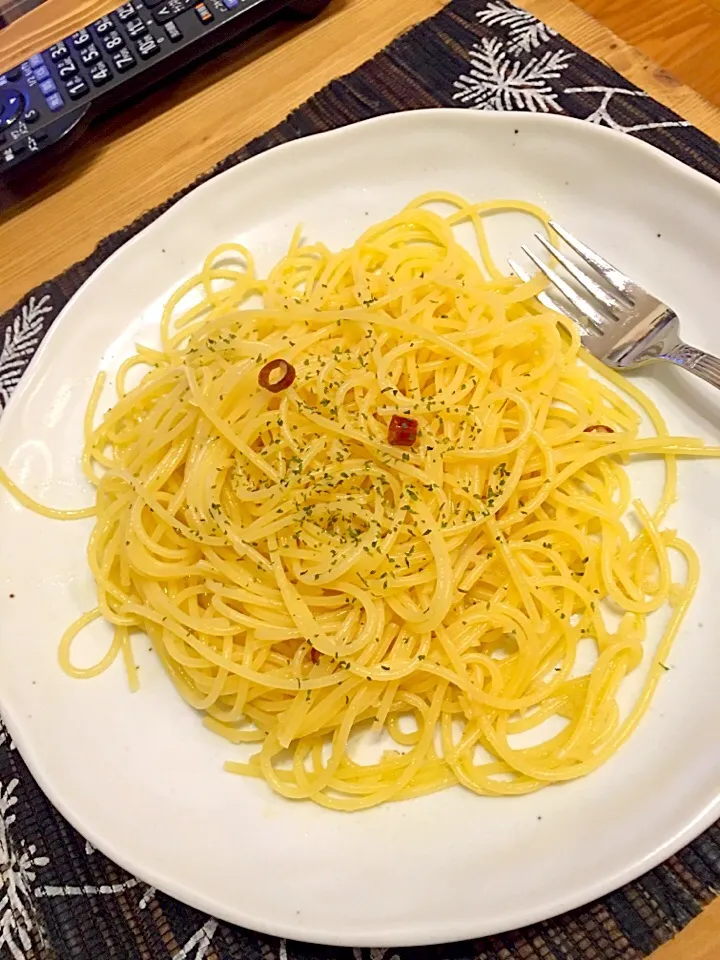 Snapdishの料理写真:何のひねりもないペペロンチーノ|Akio Nakagoshiさん