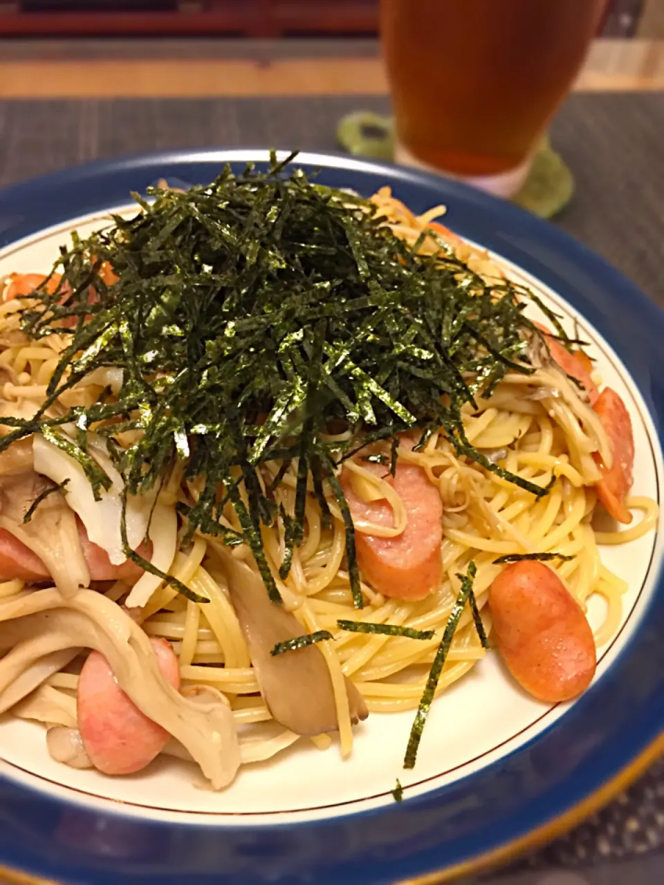 キノコとソーセージの和風スパゲッティ🍝|Takaki Sasakiさん