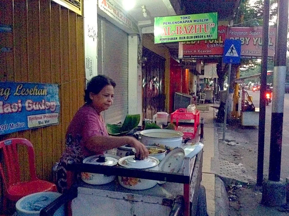 Snapdishの料理写真:Nasi Gudeg|Bambang Budiono Tjioさん