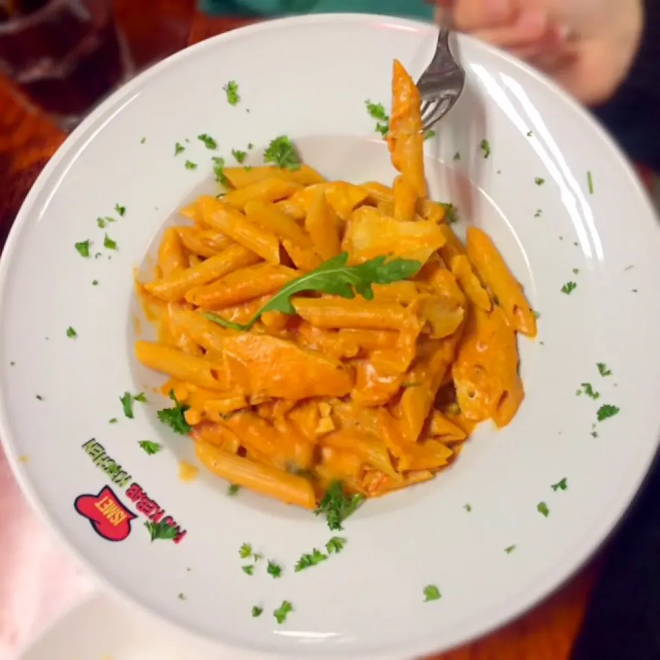 Chicken pasta with warm cheese - Ismet|Minniiwさん