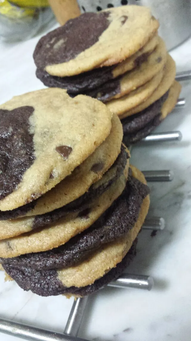 Yield : 30pcs
Ingredients:

CHOCOLATE COOKIE DOUGH
1/2 cup (1 stick) unsalted butter, softened to room temperature
1/2 cup granulated sugar
1/2 cup packed light|Sofie's Kitchenさん