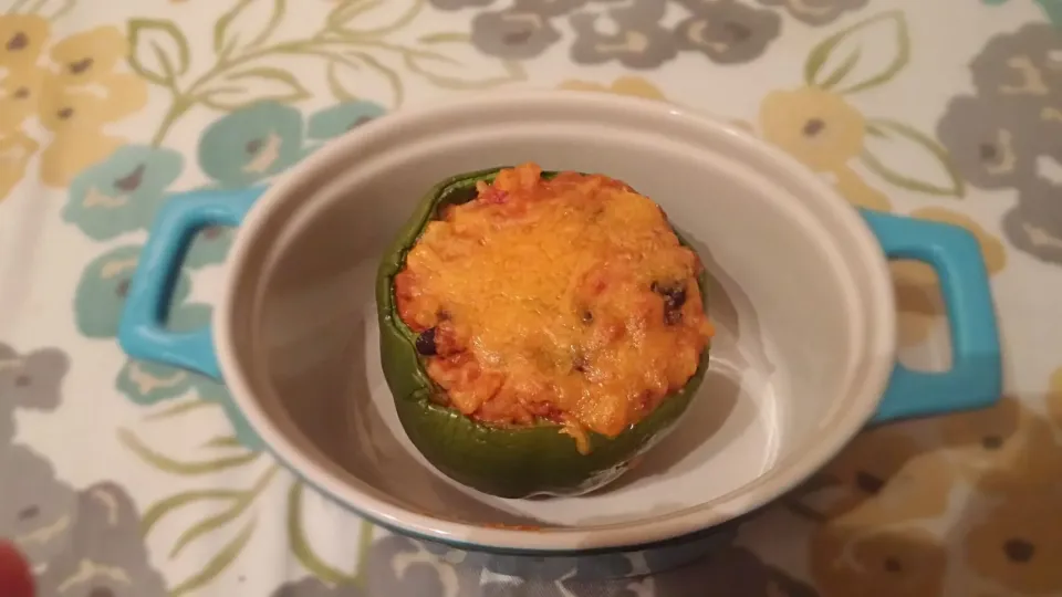 Taco Stuffed Pepper|Ricky Caratozzoloさん