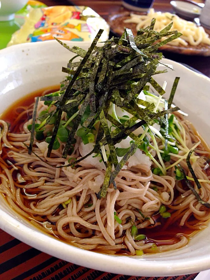 薬師スキー場で栽培したソバの地粉を使った手打ちおろし蕎麦😋薬師温泉でのんびりしております♨️|アイさん