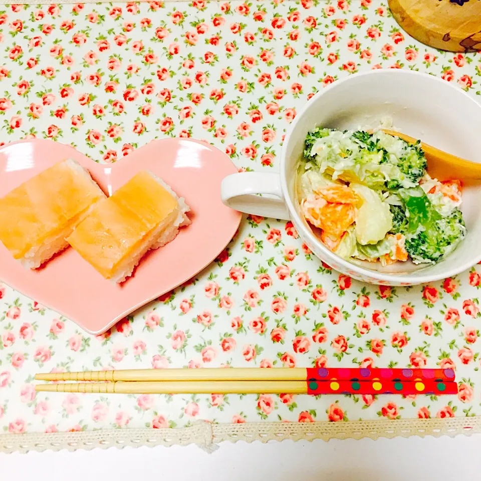 ポテトサラダと鱒の寿司|まりぼんぼんさん