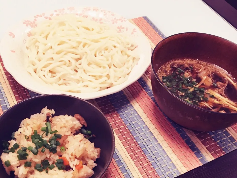 炊き込みごはんとうどん。|チカチカさん