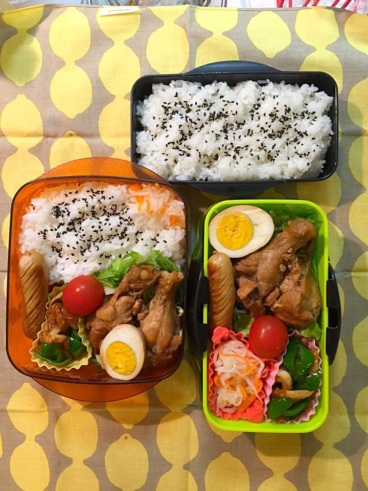 Snapdishの料理写真:2016.1.6 冬休み子供たち弁当😋|mari-pさん