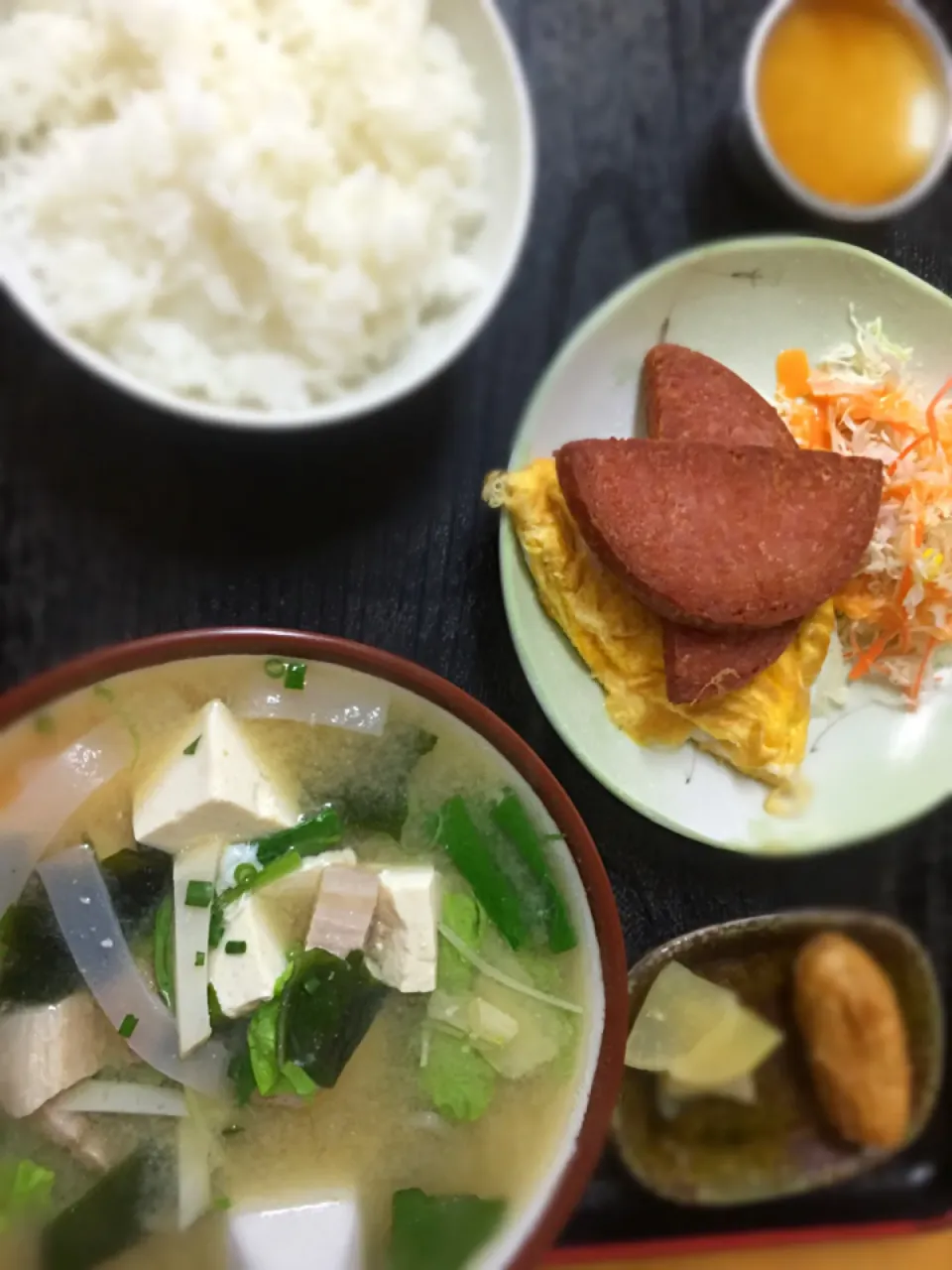 みそ汁定食(ポーク玉子付き) 650円|エイコーワールドさん