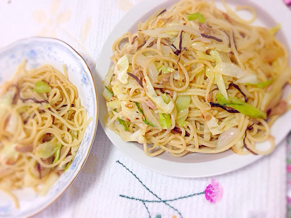 キャベツとツナの塩昆布パスタ🍝|えいぽんさん