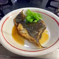 Snapdishの料理写真:カレイの煮付け(￣∀￣)♪|眞山直美さん