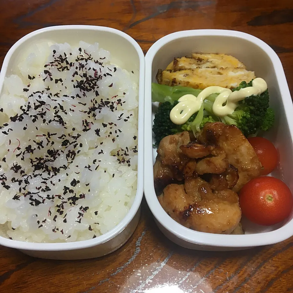 Snapdishの料理写真:1/7のお弁当|どくきのこさん