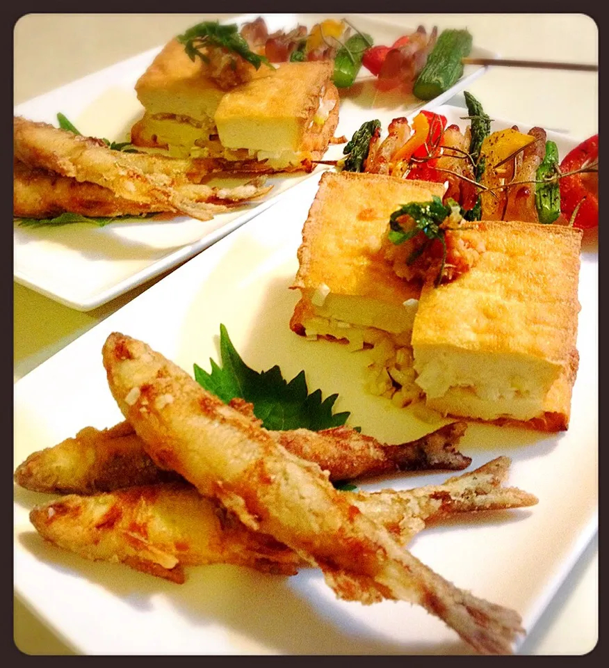 Snapdishの料理写真:ワカサギの唐揚げ。Fried Pond Smelt|toyamadaさん