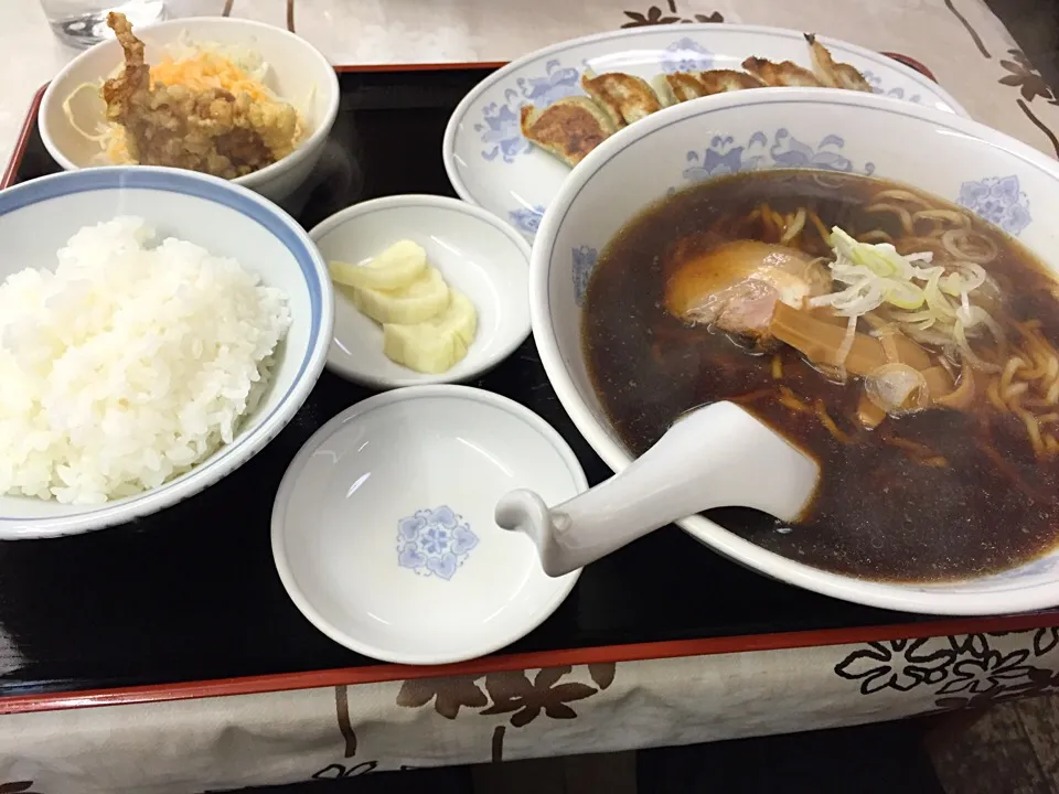 ラーメンランチ@バスラーメン喜龍・小矢部|らーめん好き！さん