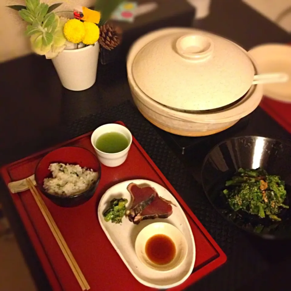 七草粥と菜の花の胡桃酢味噌和え、かつおのたたき🍚✨🐟|K.Sさん