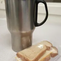 Snapdishの料理写真:1.7 16
~ coffee and 1/2 sandwich|get 🔥🔥🔥さん