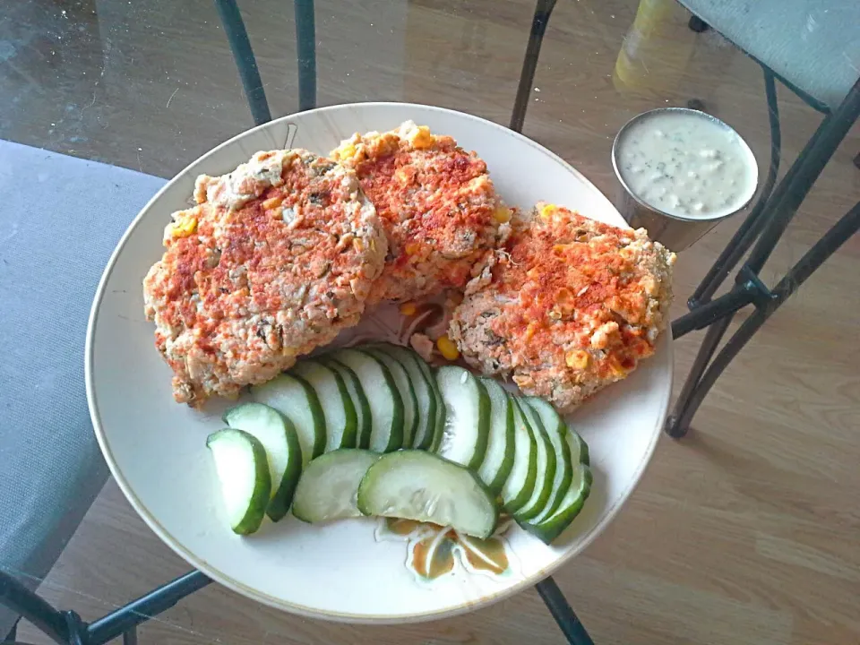 crabless crab cakes with homemade tahini.|veganadianさん