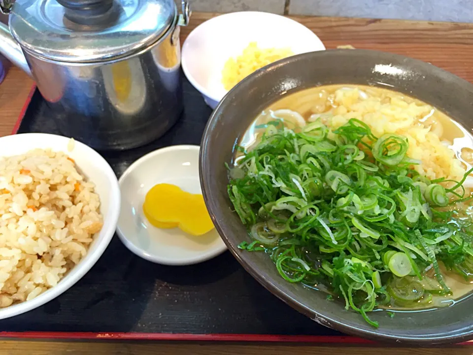 Snapdishの料理写真:牧のうどん|yzさん