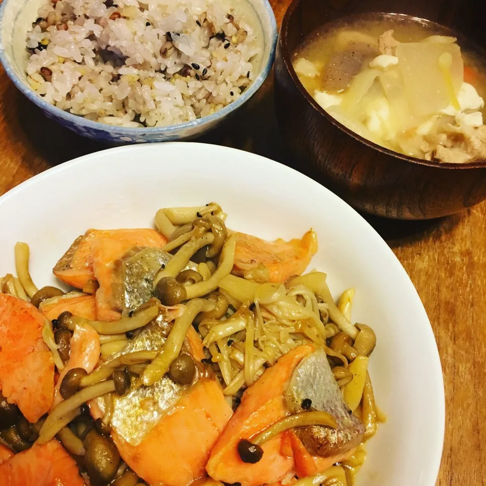 鮭ときのこのバター醤油♪|ルイさん