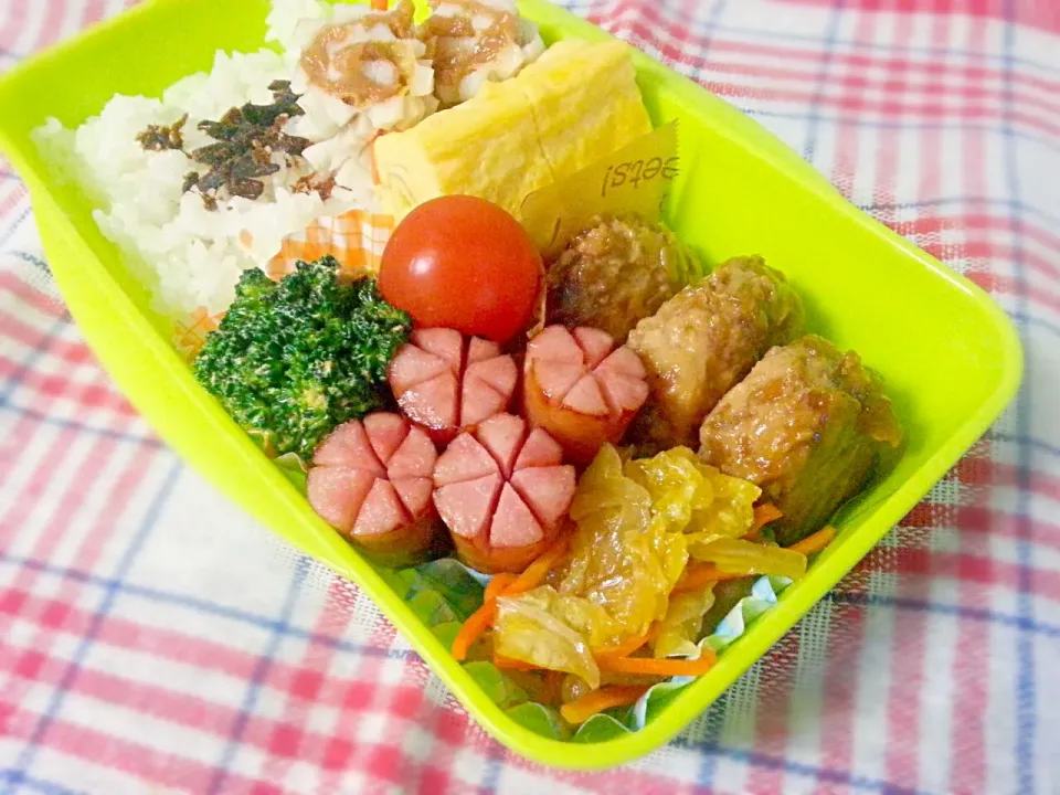 Snapdishの料理写真:鶏つくね弁当|なべちゃんさん