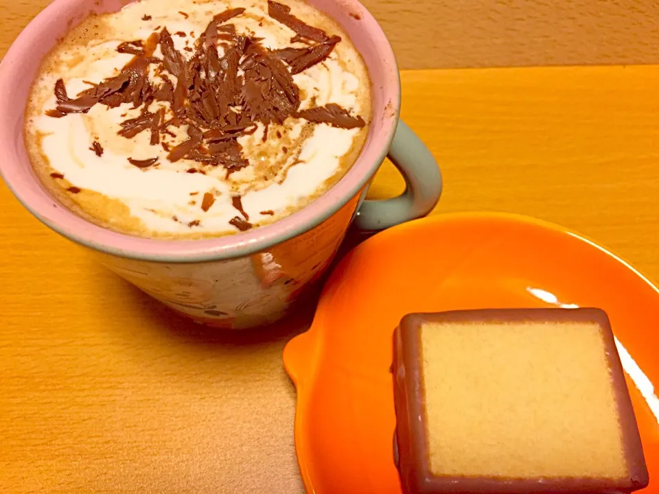 ♡カフェラテと大好きな北海道土産ハスカップジュエリー♡|りこちめめさん