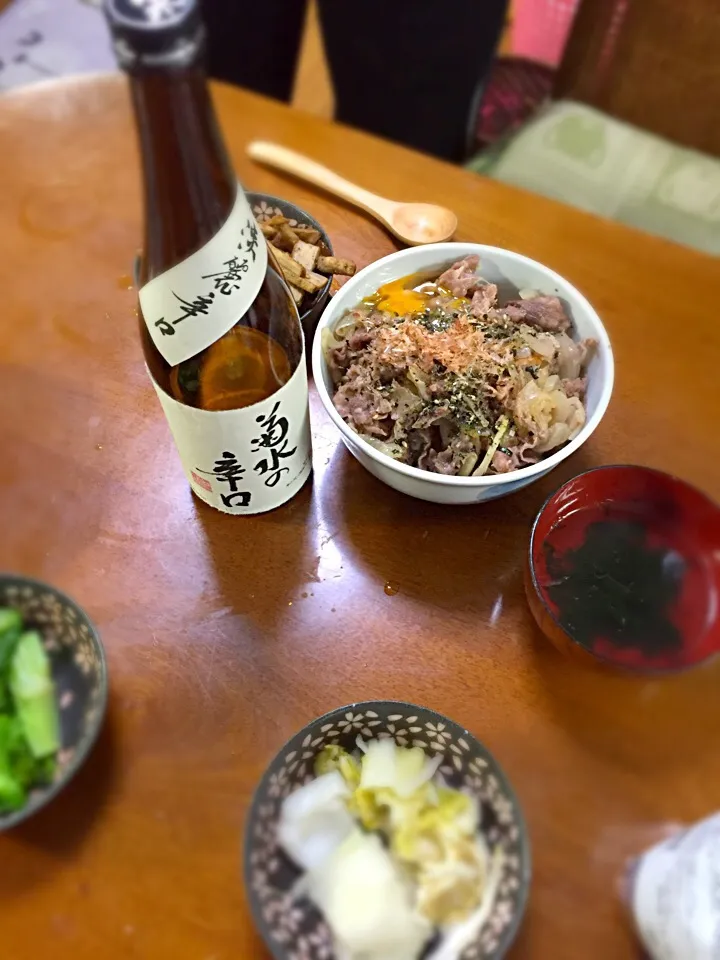 Snapdishの料理写真:牛丼🐮神戸牛でつくりました💮|角田　恭子さん