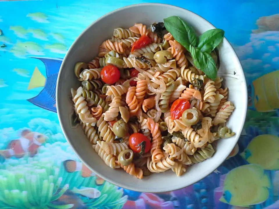 balsamic arugula pasta with green olives|veganadianさん