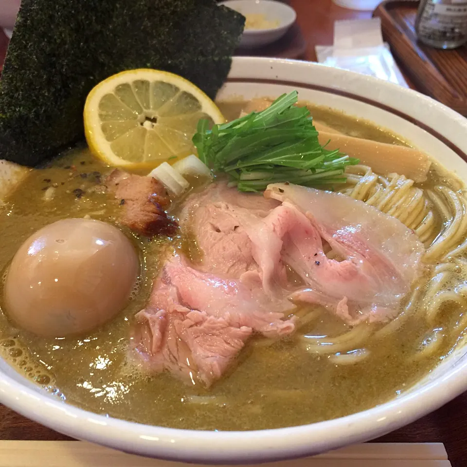 牡蠣の濃厚醤油らぅめん(◍•ڡ•◍)❤|いつみさん