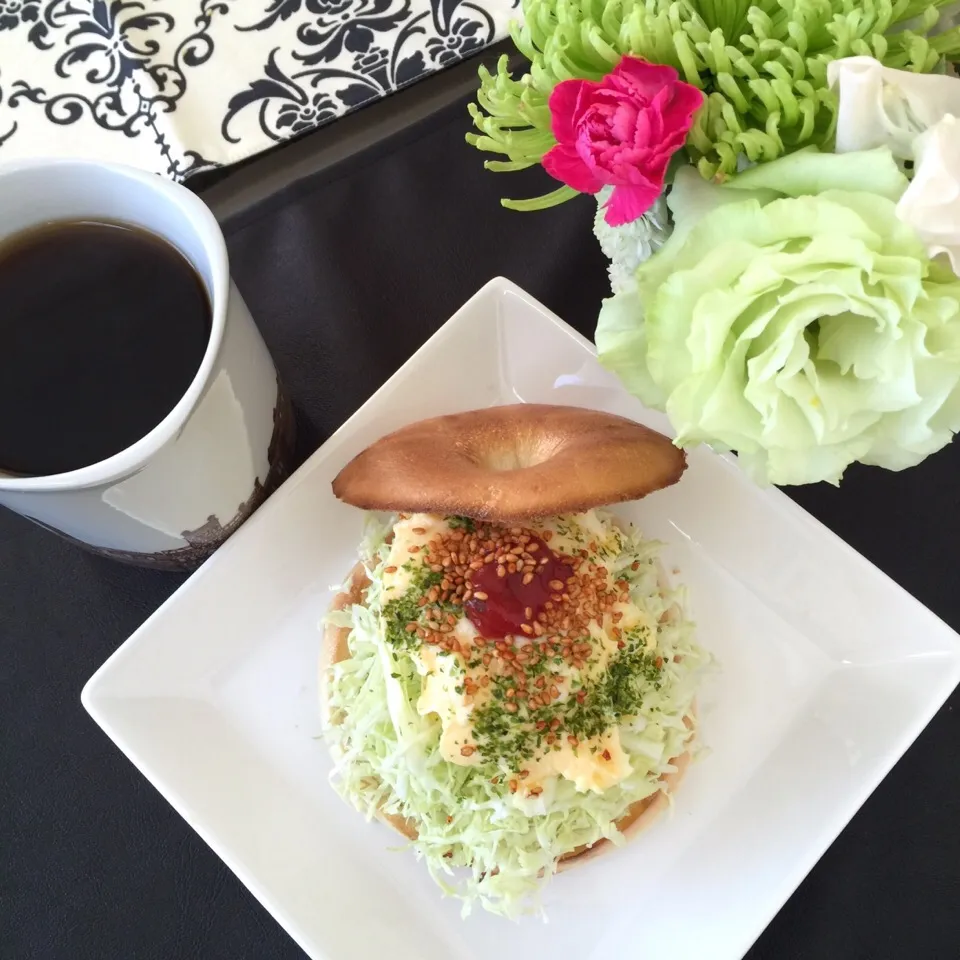 自分のお昼ごはん❤︎たまごサラダ❤︎ベーグルサンド|Makinsさん