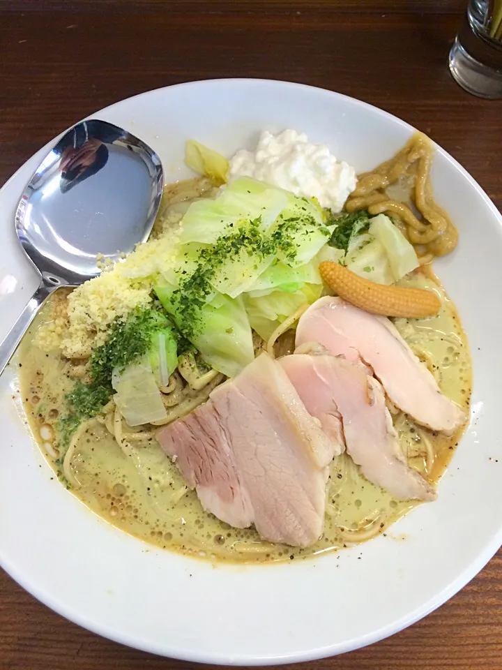 貝だしラーメン〜フレンチ仕上げ〜|Nowestさん