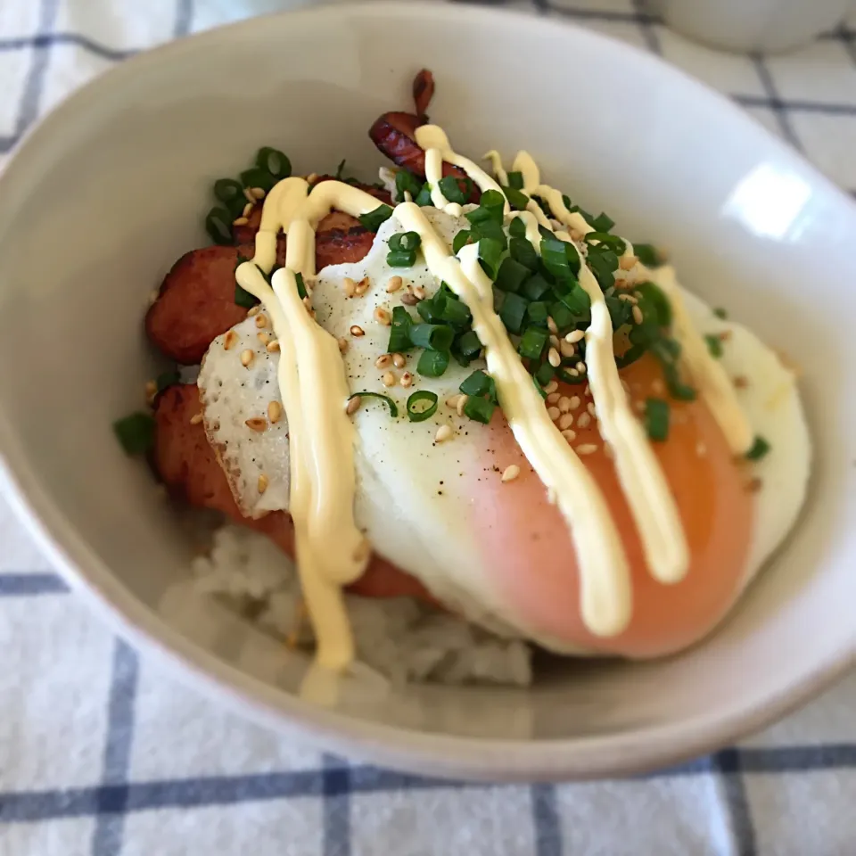 今日のお昼ごはん★豚丼目玉焼きのせ|あさこさん