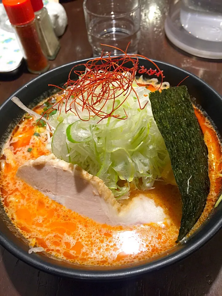 Snapdishの料理写真:がんてつの辛味噌ラーメン*\(^o^)/*ネギ増し❤️❤️❤️|えりちゃんさん