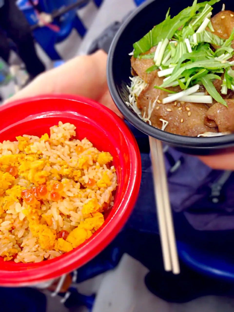 Snapdishの料理写真:うにめし・牛タン丼|ぐるぐるさん