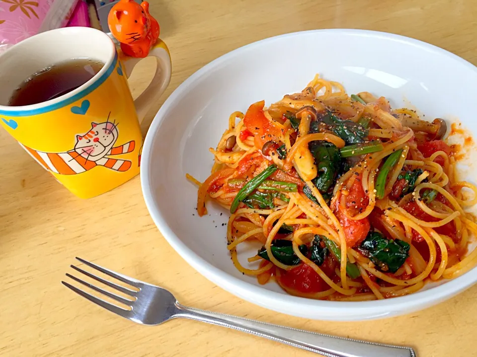 Snapdishの料理写真:トマトパスタ🍅|さきさん