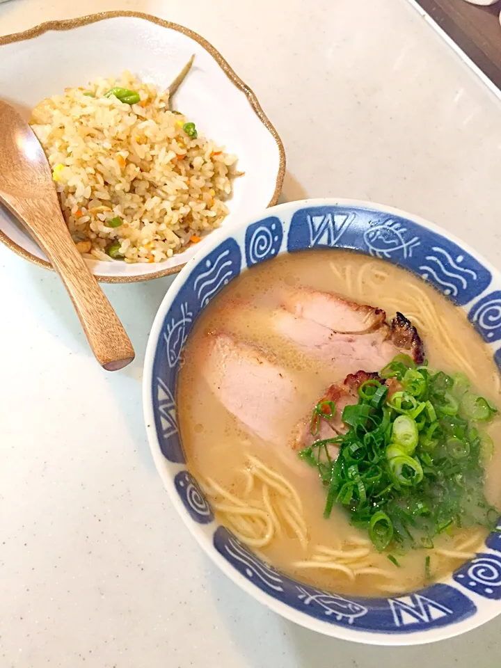 熊本ラーメン 名店 大黒さんの
生ラーメン🍜|Namiさん