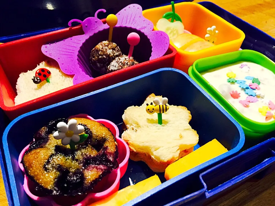 Simple flower bento lunch|Cheryl Melnickさん