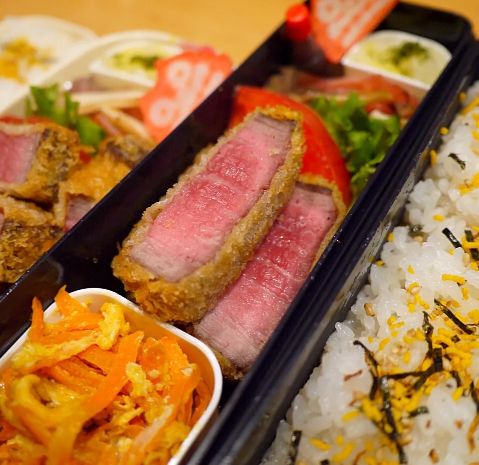 Snapdishの料理写真:今日の親父弁当！|沖縄「ピロピロ」ライフさん