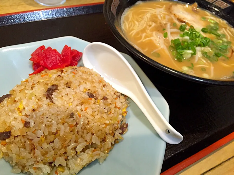 炒飯ラーメンセット|たぁちさん