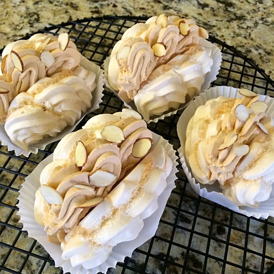 Meringue Chantilly Caramel|Nanaさん