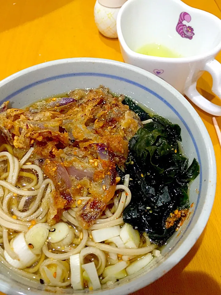 紫玉ねぎの掻き揚げ お蕎麦|ch＊K*∀o(^^*)♪さん