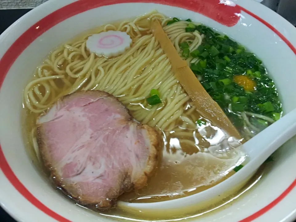 反町 Shinのあご塩ラーメン☆|けんさん