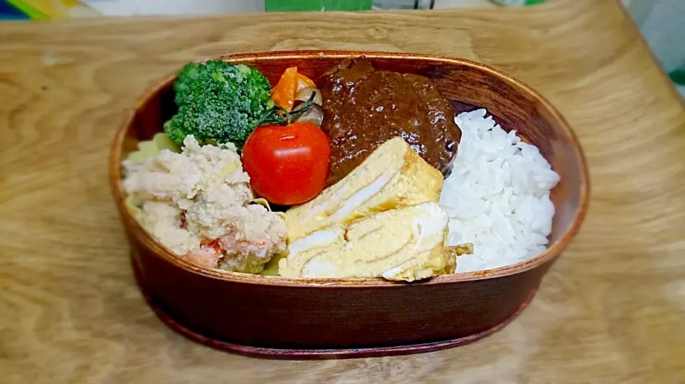 Snapdishの料理写真:煮込みハンバーグ弁当！|ちいさん