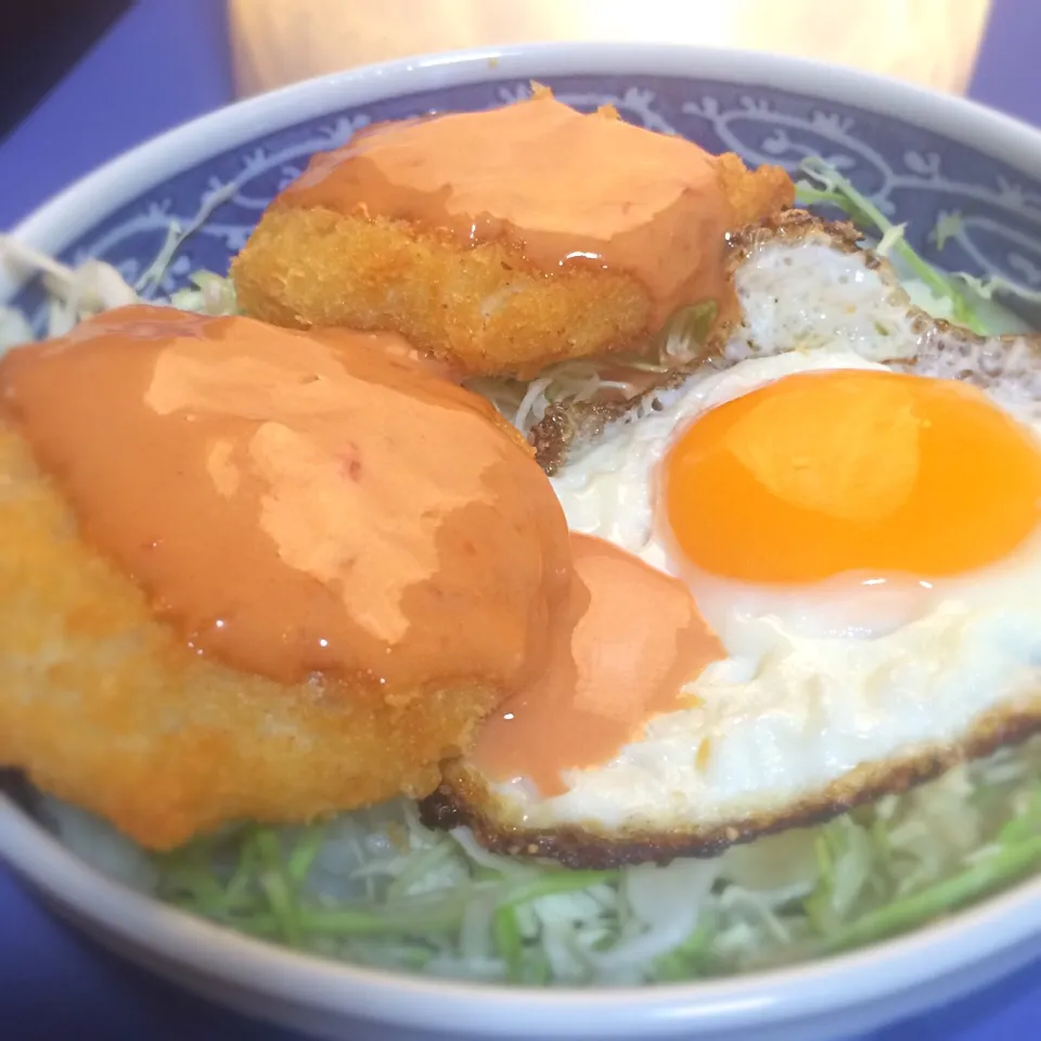 Snapdishの料理写真:オーロラソースで海老カツ丼|Hiroya Fujiiさん