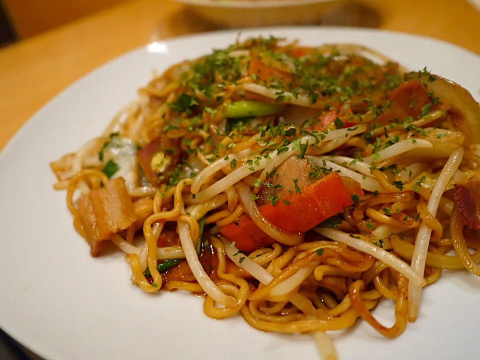 ソース焼きそば|沖縄「ピロピロ」ライフさん