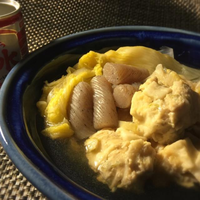 カサ増しはんぺん入り鶏団子鍋 ふなぐち菊水一番しぼり 熟成 吟醸生原酒と/ぷっくりんこ???? | SnapDish[スナップディッシュ]  (ID:PW1eCa)